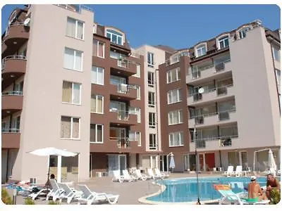 Stella Polaris Complex מלון דירות 3*