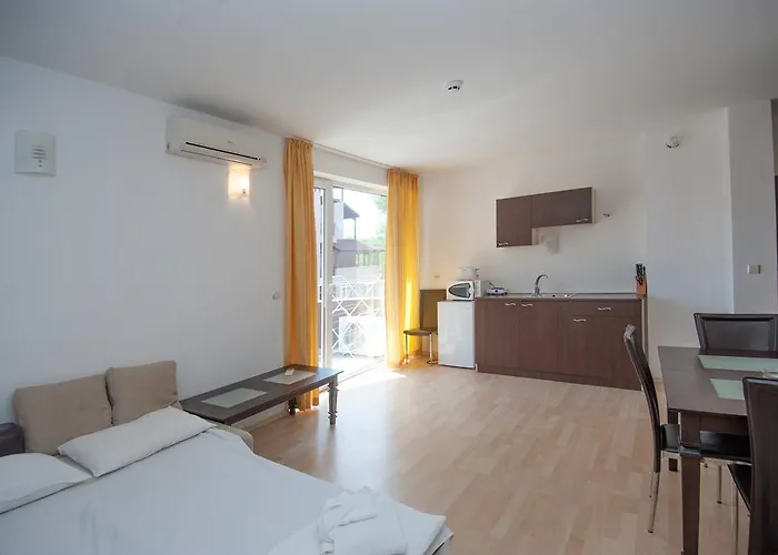 Stella Polaris Complex 3* Солнечный берег