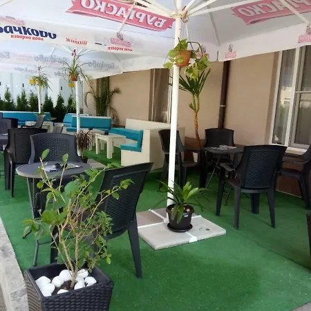 Stella Polaris Complex ساني بيتش